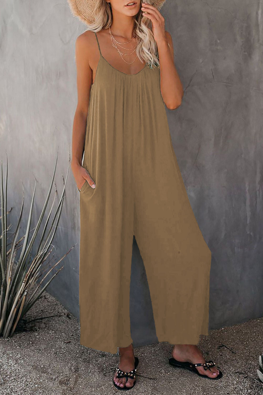 Women's Fashion Solid Color Pocket Loose Casual Sling Jumpsuit